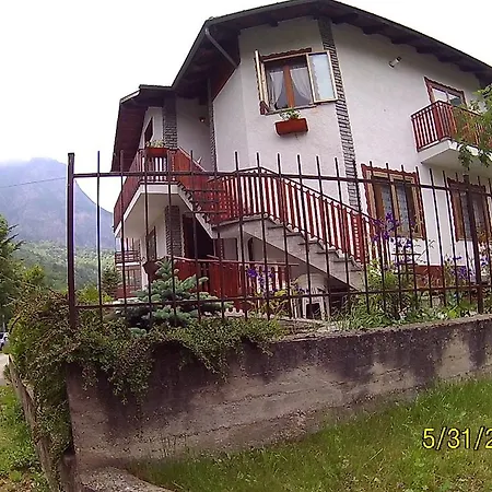 Residenza La Ruina 아파트호텔 3*